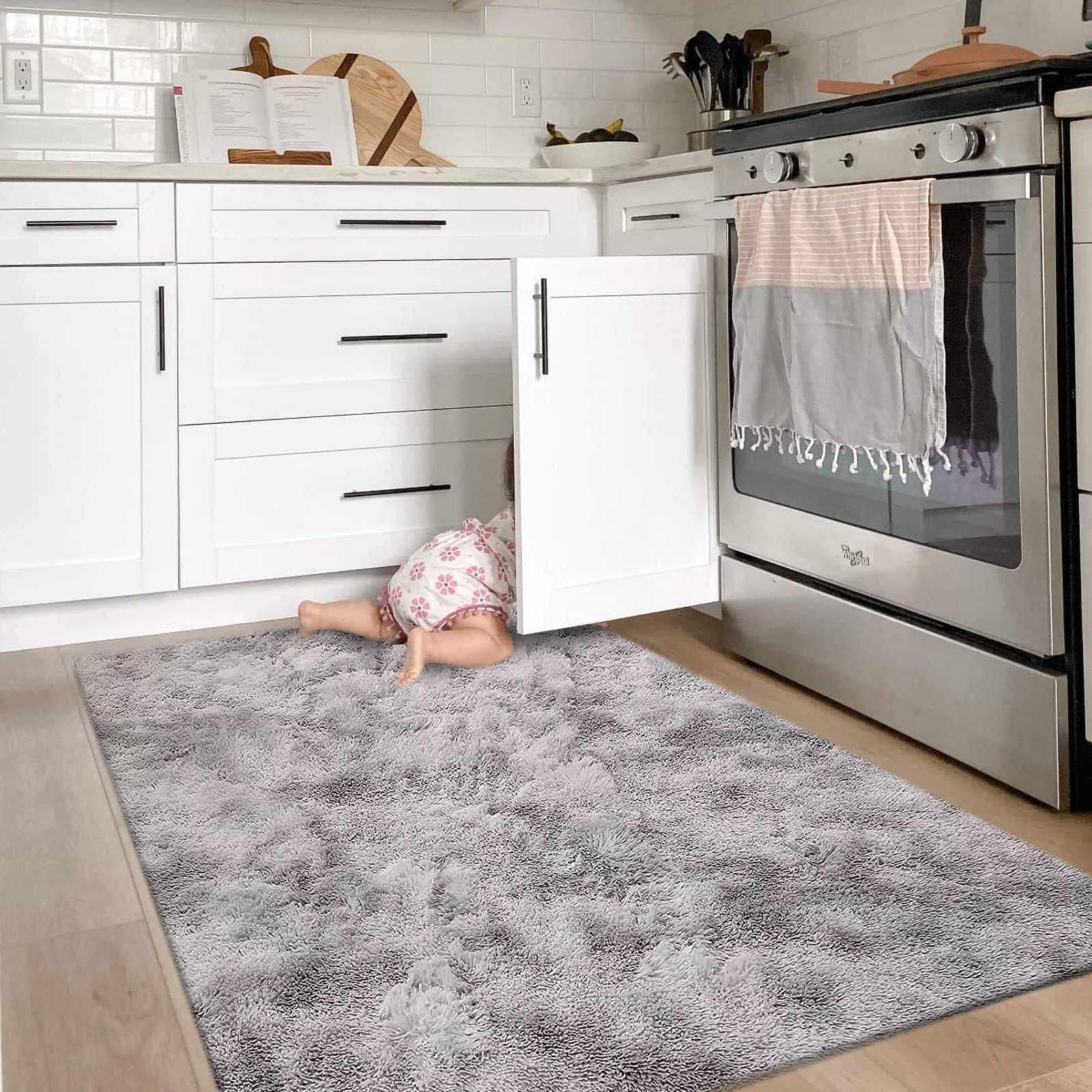 Super Soft Indoor Modern Shag Area Silky Smooth Fur Rugs Fluffy Rugs Anti-Skid Shaggy Area Rug Dining Room Home Bedroom Carpet Floor(Grey White, 120x160cm - Image 1