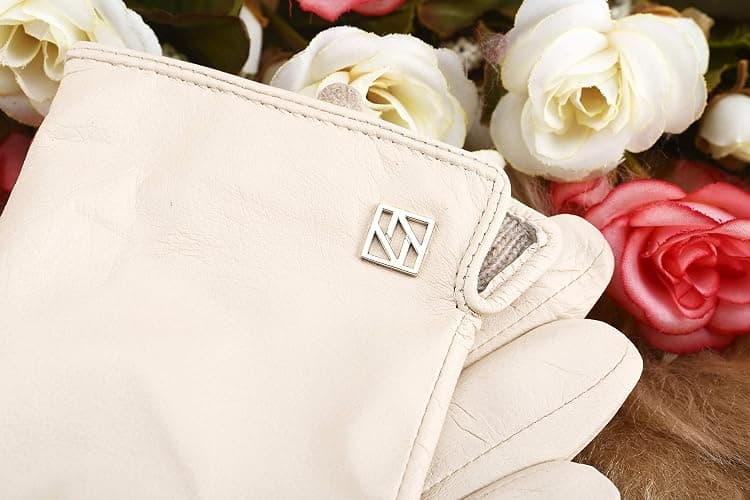 NappaNovum Women's Italian Leather Gloves Lambskin Winter Comfort Gloves (Touchscreen or Non-Touchscreen) thumbnail 2