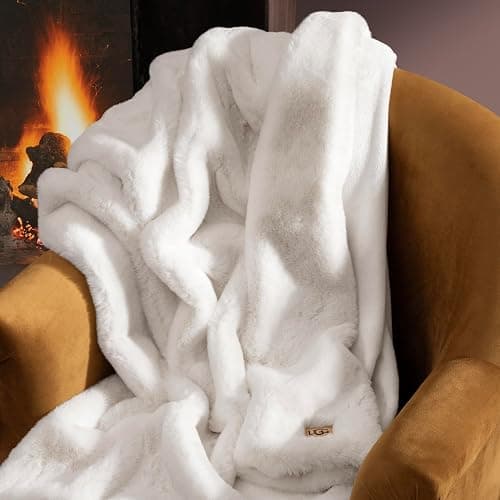 UGG Euphoria Plush Faux Fur Throw Blanket Medium Weight Reversible Luxury Soft Throw for Couch Bed or Chair Hypoallergenic Machine Washable Home Decor Fluffy Blanket, 127cm x 177cm, White Snow thumbnail 6