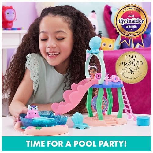 Gabby's Dollhouse, Purr-ific Pool Playset with Gabby and Mercat Figures, Color-Changing Mermaid Tails and Pool Accessories Kids Toys for Ages 3 and Up thumbnail 2