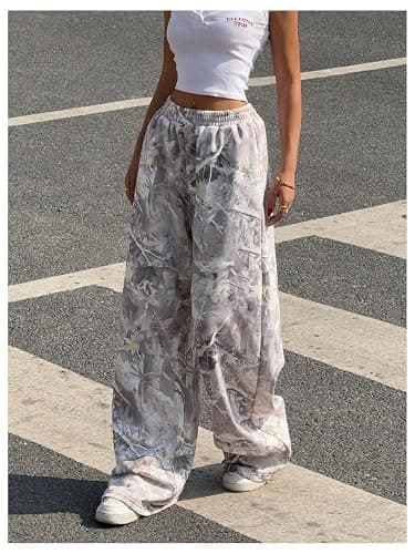 RoseSeek Women's Y2K Camo Maple Leaf Print Sweatpants Baggy Hip Pop Elastic Waist Long Pants Streetwear thumbnail 2