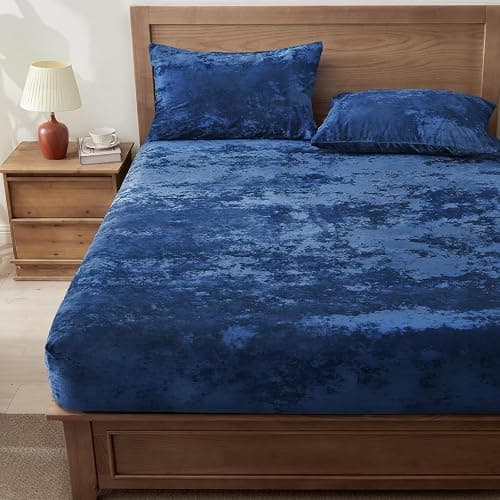 BEDELITE Velvet Fitted Sheet and Pillowcases Set, Luxury Soft Fuzzy Bottom Sheet with Reinforced Elastic Corner Straps, Deep Pocket up to 15 Inch, 1 Fitted Sheet and 2 Pillowcases (Full, Navy Blue) thumbnail 9