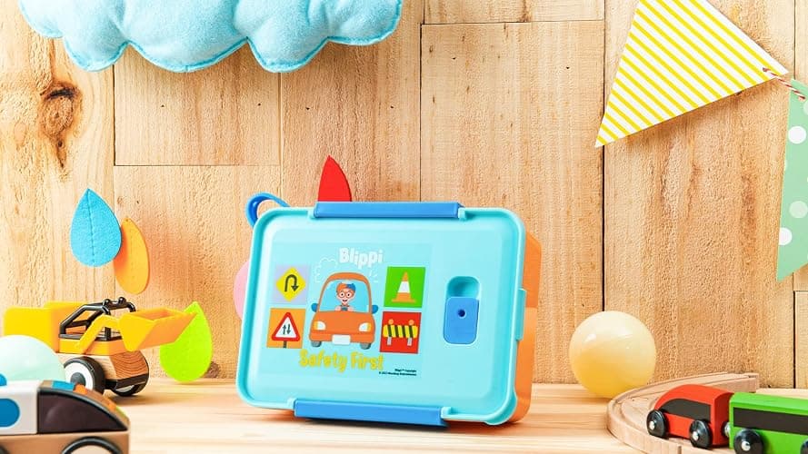 Zak Designs Blippi Reusable Plastic Bento Box with Leak-Proof Seal, Carrying Handle, Microwave Steam Vent, and Individual Containers for Kids' Packed Lunch (3-Piece Set) thumbnail 10