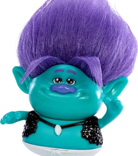 Mattel DreamWorks Trolls Band Together Toys, Best of Friends Pack with 5 Small Dolls & 2 Character Figures, Includes Queen Poppy Doll (Amazon Exclusive) thumbnail 5