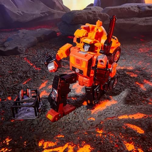 Transformers Legacy United Leader Class G1 Triple Changer Sandstorm, 7.5-inch Converting Action Figure, 8+ Years thumbnail 2