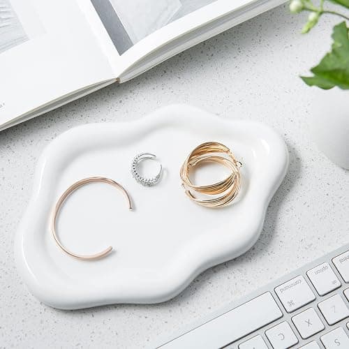 Lynagert Cloud Trinket Dish, Chubby Jewelry Tray, Ceramic Jewelry Ring Trinket Dish for Rings Earrings Necklace Organizer, Mother's Day Thanksgiving Christmas Birthday Bridesmaid Gifts (White) - Image 1