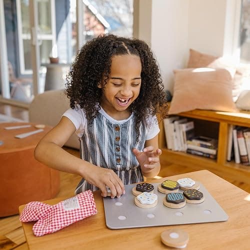 Melissa & Doug Slice and Bake Cookies Wooden Play Food Set With Toppings Pretend Cookies And Baking Sheet, Wooden Play Food Set, Toy Baking For Kids Ages 3+ thumbnail 7