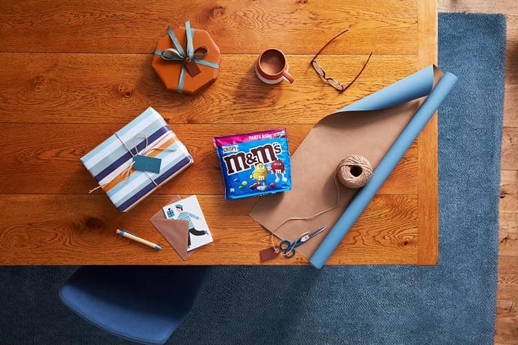 M&M'S Chocolate Bag, Crispy Centre & Milk Chocolate, 675g Party Bag, Bulk Chocolate, Ideal for Gift, Snacks and Sharing thumbnail 9
