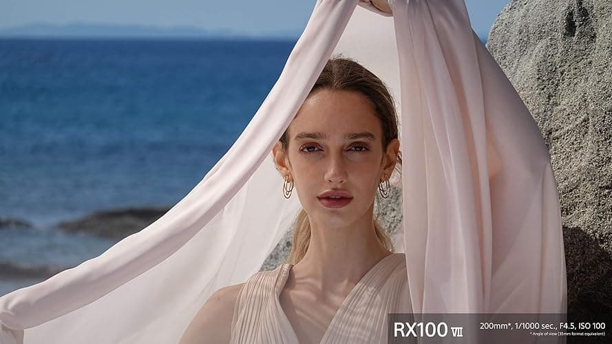 Sony RX100 VII Premium Compact Camera with 1.0-type stacked CMOS sensor (DSCRX100M7) thumbnail 13