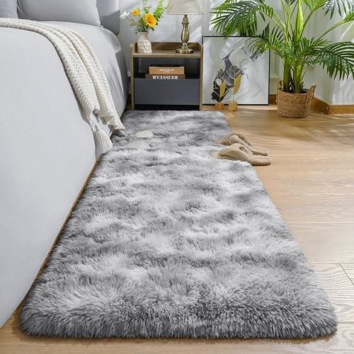 Коврик у кровати чтоб был  - Image 1
