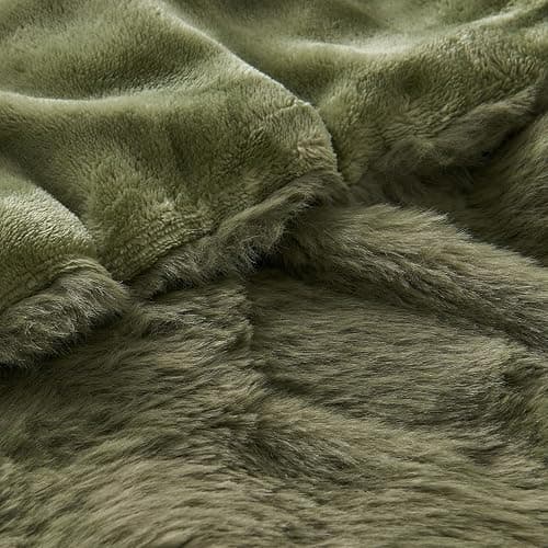 Lotus Karen Faux Fur Throw Blanket Dark Green - 800 GSM Bubble Rabbit Fluff Blanket for Couch Bed Sofa,Softest Fluffy Fuzzy Cozy Blanket,Thick Furry Plush Shaggy Warm Blankets for Women,90x90 Inches thumbnail 5