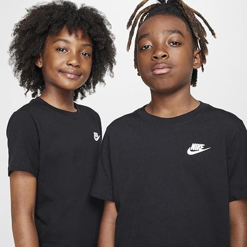 Nike Big Kids' Sportswear Club T-Shirt thumbnail 3