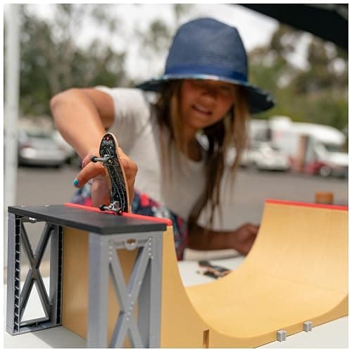 TECH DECK, Ultimate 20-Inch Half-Pipe Ramp Playset and Exclusive Primitive Pro Fingerboard, Kids Toys for Boys and Girls Ages 6 and up thumbnail 2