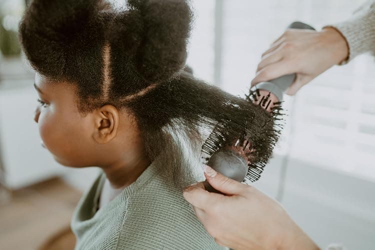 Hairitage Volumizing One Step Blow Dry Brush + Hair Dryer for Curling + Straightening - Ceramic Tourmaline Blowout Brush + Volumizer - Hair Styler for Smooth Shiny, Frizz-Free Styles - Matte Grey thumbnail 4