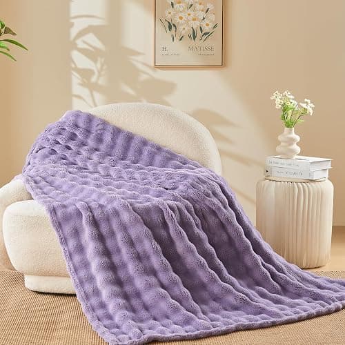 NEWCOSPLAY King Blanket for Couch Lavender Super Soft Flannel Fleece 3D Bubble Lightweight Bed Blanket All Season Use (Lavender, King(90"x110")) thumbnail 4