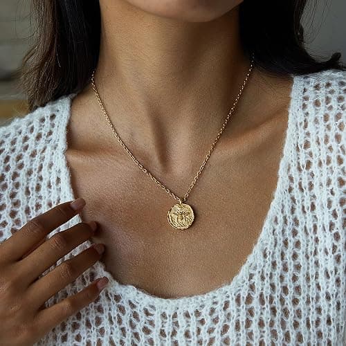 Necklace  thumbnail 2