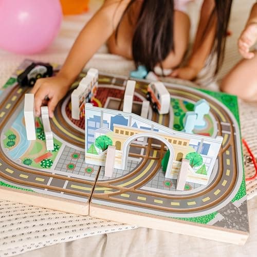 Melissa & Doug Take-Along Town thumbnail 2
