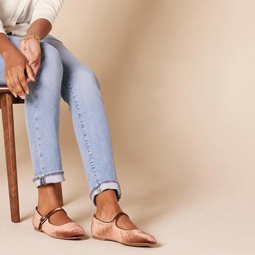 Amazon Essentials Womens Mary Jane Ballet Flat thumbnail 2