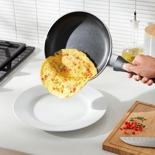 Amazon Basics Non Stick 3-Piece Kitchen Cookware Set, Includes 8-inch, 10-inch, 12-inch Pan, Black thumbnail 5