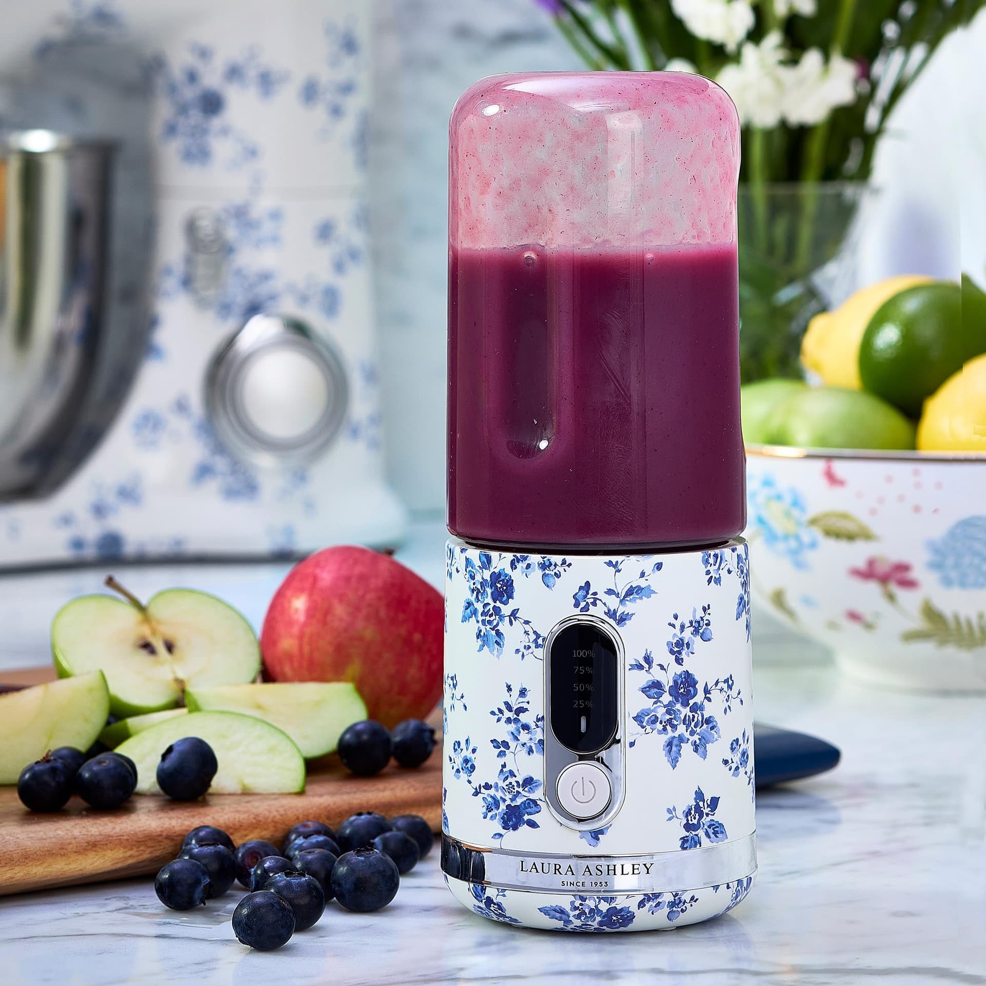 Laura Ashley China Rose Portable Smoothie Blender by VQ. Compact, Powerful & Easy to use USB Rechargeable Mini Blender with 450 mL Bottle. Portable Blender Smoothie Maker for Kitchen/Gym/Travel/Office thumbnail 9