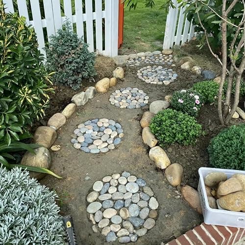 FANTIAN 20 lbs Natural River Rocks Mexican Beach Pebbles, 2-3 Inch Decorative River Rocks for Landscaping Garden Paving Plant Rocks Crafting Walkways and Outdoor Decorative Stone thumbnail 6