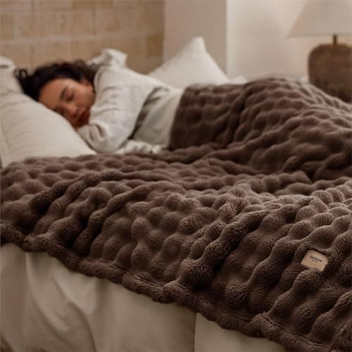 Bedsure Cloud Bubble Brown Throw Blanket for Couch, 50"×60" | Lightweight Decorative, Fleece, Couch/Sofa/Bed, Soft, Cute, Gifts for Women, Room Decor thumbnail 6
