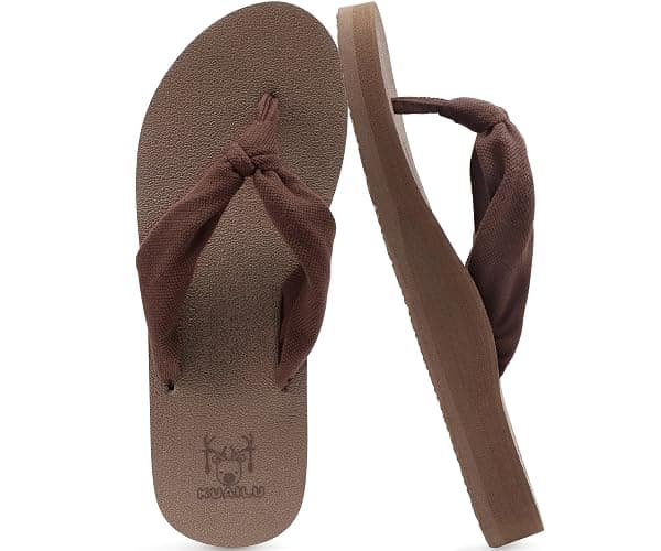 KuaiLu Flip Flops for Women with Arch Support Yoga Mat Comfortable Summer Beach Walking Thong Cushion Sandals Slip On Indoor Outdoor - Image 1