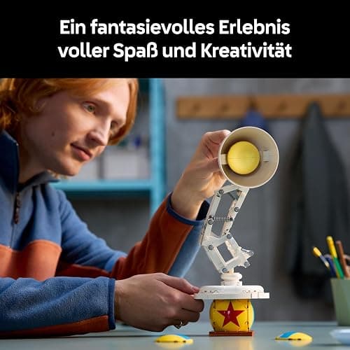 LEGO Ideas | Disney Pixar Set - Modellbau für Erwachsene - 3D Puzzle mit versteckten Filmreferenzen - DIY Schreibtisch Deko - Geschenkidee für Sammler - 21357 thumbnail 5