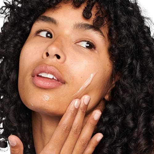 Clinique Moisture Surge 100H Auto-Replenishing Hydrator Oil Free Face Moisturizer | With Hyaluronic Acid, Aloe Bioferment and Vitamins C + E | For All Skin Types | Hydrating + Moisturizing thumbnail 5