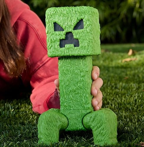 Mattel Minecraft Large-Scale Action Figure, 12-inch Posable Creeper Toy Collectible Inspired by A Minecraft Movie thumbnail 6