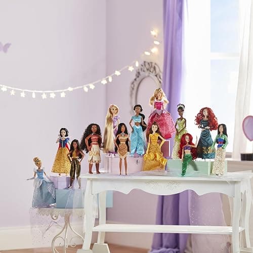Disney Store Official Bambola Classica Merida, Ribelle - The Brave, 29 cm, Bambola snodabile con Vestito Regale; Spazzola per Capelli Giocattolo Inclusa. Prodotto Adatto a Bimbi dai 3 Anni in su thumbnail 2