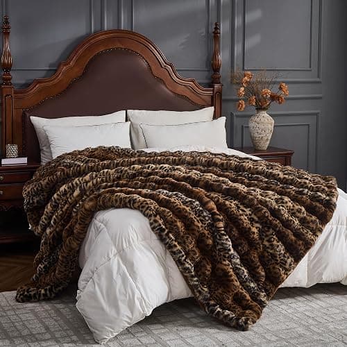 RYNGHIPY Faux Fur Blankets for Couch Bed Fluffy Warm Thick Throw Blanket for Bedroom Living Room Soft Cozy Plush Decorative Bubble Furry Blanket Cheetah Print Blanket (Leopard-Coffee, 51''x63'') thumbnail 3