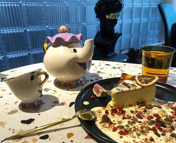 GZHaiTuoSi Cartoon New Beauty And The Beast Teapot Mug Mrs Potts Chip Tea Pot Cup One Set Lovely & set thumbnail 8
