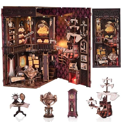 Voyage Memories (Book Nook) - Image 1