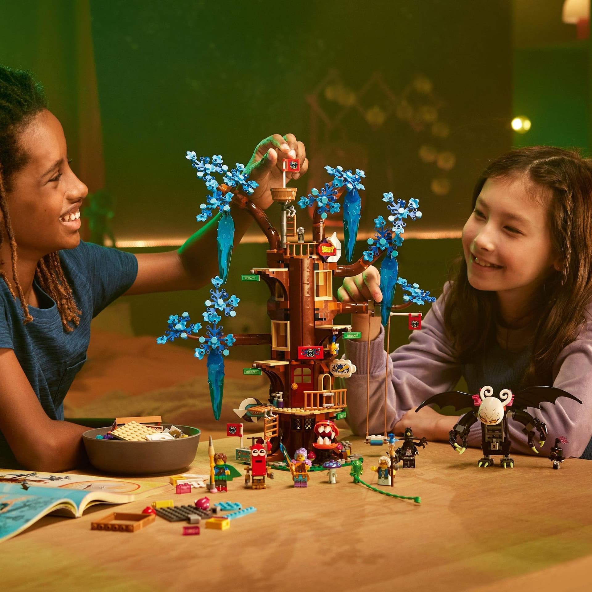 LEGO® DREAMZzz™ Fantastical Tree House 71461 Building Toy Set; Kids Aged 9+ Build The Model in 2 Different Modes thumbnail 9