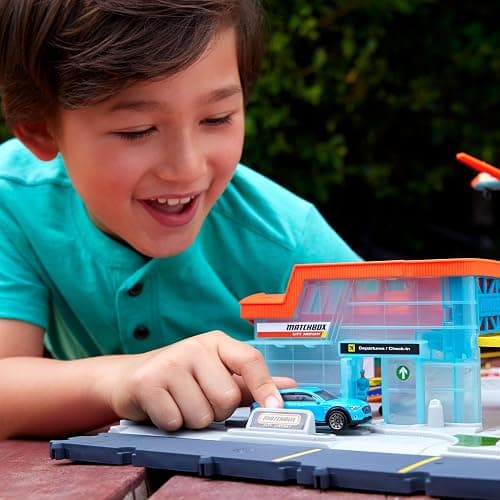 Matchbox Toy Car Playset, Takeoff Adventure Airport Set with Die-Cast Audi in 1:64 Scale, Plastic Plane, Take-Off & Landing Feature & Storage thumbnail 2