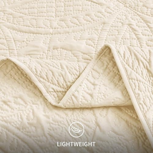 Love's cabin Quilts for Queen Bed Beige Bedspreads Bedding Set - Summer Lightweight Bedspread Comforter - Coin Pattern Bedding Coverlet for All Season - 3 Pieces (1 Quilt, 2 Pillow Shams) thumbnail 6