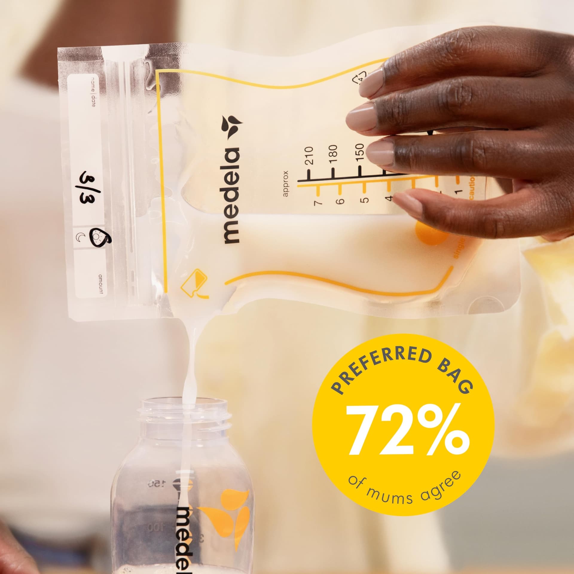 Medela Easy Pour Breastmilk Storage Bags, Disposable Leakproof Breast Milk Bags with Milk Protection, Recyclable & BPA Free, 210ml Capacity, 25 Pack thumbnail 2