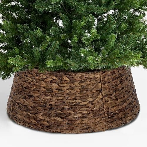SUNNYPARK Christmas Tree Collar, 23.5’’ Hand-Woven Natural Water Hyacinth Christmas Tree Collar Basket Base Cover - Chestnut Brown - Image 1