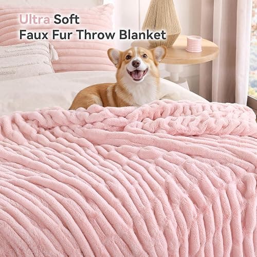 Smoofy Blush Pink Throw Blanket for Couch – Ultra Soft Cozy Plush Fluffy Blanket with Faux Rabbit Fur, Fuzzy Lightweight Fleece for Sofa, Bed & Office, Gift for Women, Home Room Decor Throw 50"x60" thumbnail 3
