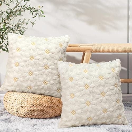 MEIVINES Cream White Cushion Covers Set of 2 Spring Summer Cushion Covers 45 x 45 Sunflowers Faux Fur Decorative Pillow Case Cover for Living Room Bed Sofa thumbnail 7