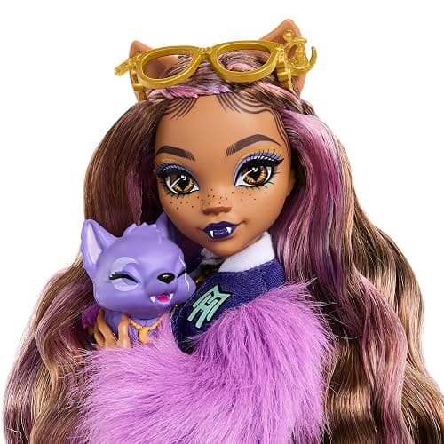 Monster High Clawdeen Wolf Doll with Pet Dog Crescent & Accessories Like Backpack, Planner, Snacks & More thumbnail 3