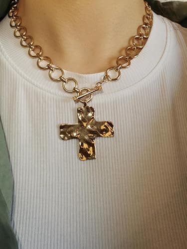 MQV Chunky Statement Gold Hammered Bold Cross Necklace Thick Chain Vintage Chain Pendant Jewelry thumbnail 5