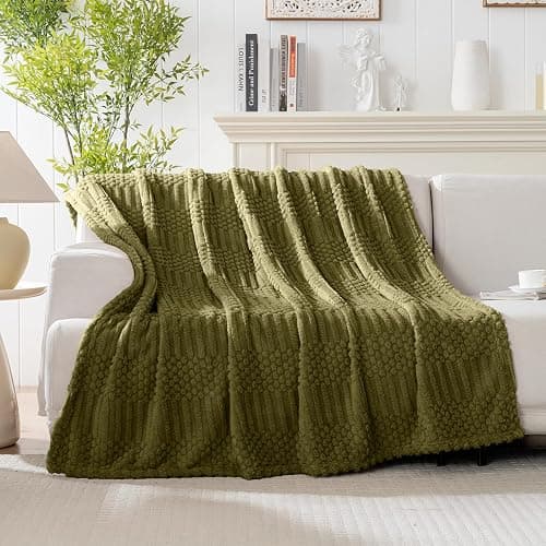50x70 Inch Green Throw Blanket - Soft & Fluffy Fleece, Cute & Aesthetic, Perfect for Sofa, Couch, Chair, Bed, Living Room & Bedroom, All-Season Use, Plush & Cozy Decorative Blanket thumbnail 3