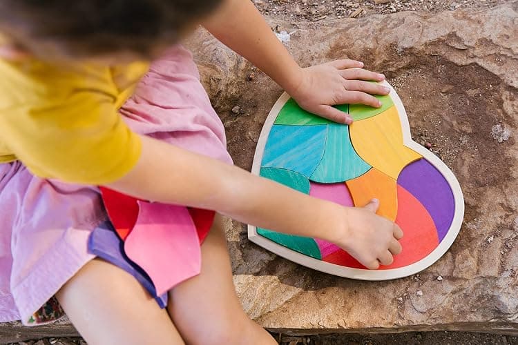 THE FRECKLED FROG Heart Full of Colors Puzzle | 10 Pieces | Wooden Puzzle for 1+ Year Old | Includes Solution | Calm Puzzle thumbnail 5