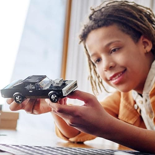 LEGO 76912 Speed Champions Fast & Furious 1970 Dodge Charger R/T, Toy Muscle Car Model Kit Kids, Collectible Set With Dominic Toretto Minifigure thumbnail 7