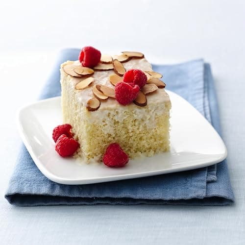 Betty Crocker Favorites Super Moist Vanilla Flavored Cake Mix, 13.25 oz (Pack of 12) thumbnail 3