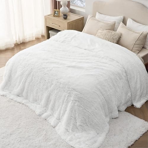 Bedsure GentleSoft Fluffy White Blankets Queen Size for Bed, Thick Sherpa Faux Fur Fleece Fuzzy Plush Winter Warm Heavy Soft Queen Blankets, Bedroom Decor White Gifts Cozy Gifts for Women Men, 90x90 thumbnail 7