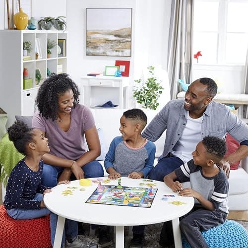 Monopoly Junior Super Mario Edition Board Game, Fun Kids' Ages 5 and Up, Explore The Mushroom Kingdom as Mario, Peach, Yoshi, or Luigi (Amazon Exclusive) thumbnail 11
