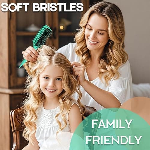 Evercomb Curl Defining Brush for Curly Hair - Detangling & Styling with Lightweight Ergonomic Nylon Bristles, Enhance Curls, Reduce Frizz/Breakage for Women (Green 1Pcs) thumbnail 7